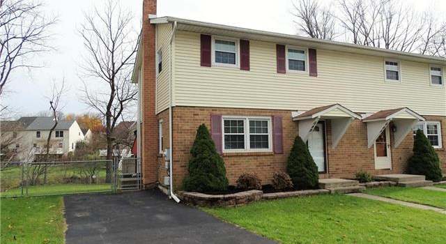 Photo of 649 Banks St, Northampton Borough, PA 18067-1812