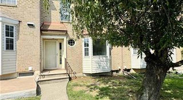 Photo of 1431 Presidential Dr, Whitehall Twp, PA 18052-5058