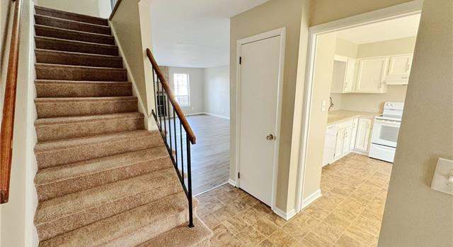 Photo of 1431 Presidential Dr, Whitehall Twp, PA 18052-5058