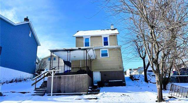 Photo of 3204 Quarry St, Whitehall Twp, PA 18052-3503
