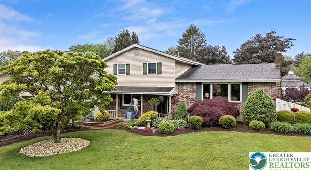 Photo of 6453 Ridge Ct, Lowhill Twp, PA 18066