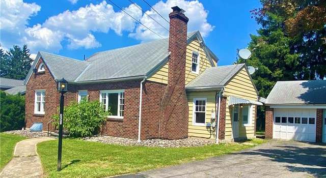 Photo of 751 Brookside Rd, Lower Macungie Twp, PA 18106