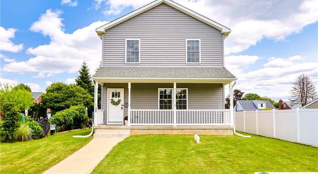 Photo of 721 7th St, Whitehall, PA 18052
