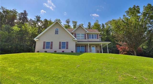 Photo of 3221 Apple Butter Rd, Danielsville, PA 18038-9403