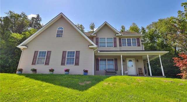 Photo of 3221 Apple Butter Rd, Danielsville, PA 18038-9403