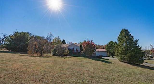 Photo of 775 Cottonwood Rd, Lehigh Township, PA 18088-9558