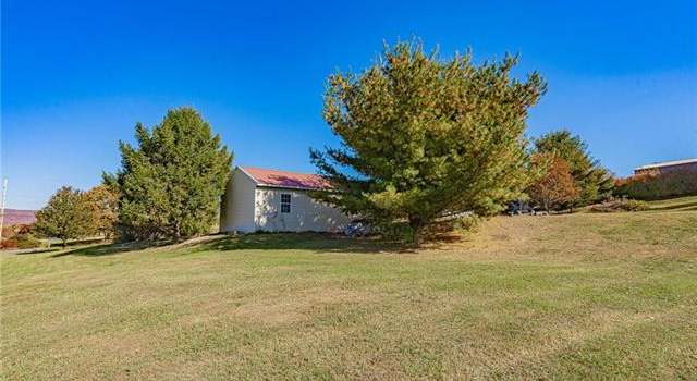 Photo of 775 Cottonwood Rd, Lehigh Township, PA 18088-9558