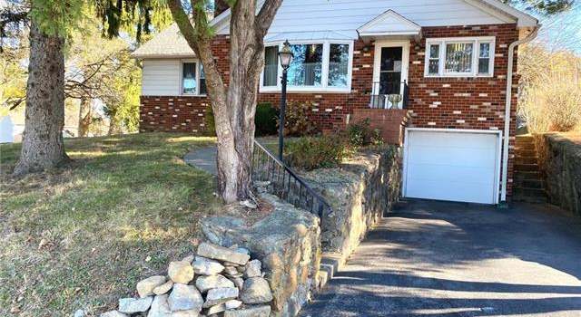 Photo of 1349 Sullivan Trl, Forks Twp, PA 18040-1143
