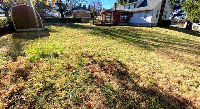 Photo of 1349 Sullivan Trl, Forks Twp, PA 18040-1143