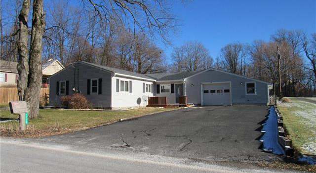Photo of 7718 Sweetwood Dr, Lower Macungie Twp, PA 18062