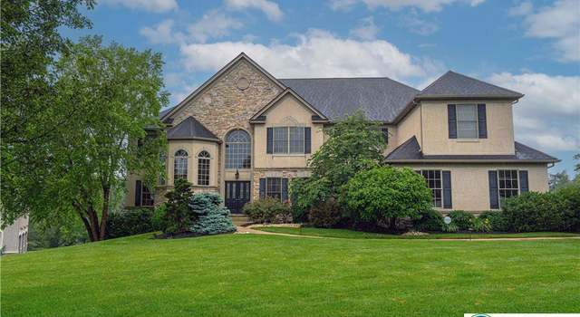 Photo of 6532 Forest Knoll Ct, Allentown, PA 18106