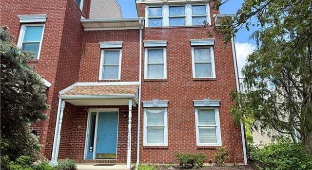 Photo of 2321 Fox Meadow Dr, Allentown, PA 18104