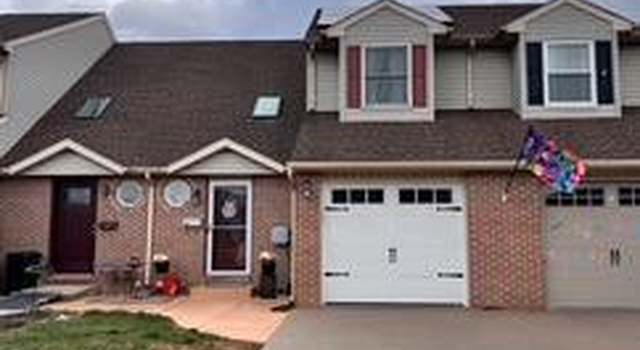 Photo of 921 2nd St, Whitehall Twp, PA 18052