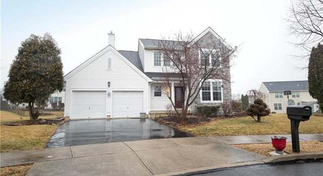 Photo of 1039 Danweber Way, South Whitehall Twp, PA 18104-3454