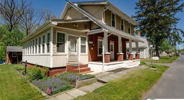 Photo of 1633 Freemansburg Rd, Bethlehem City, PA 18020