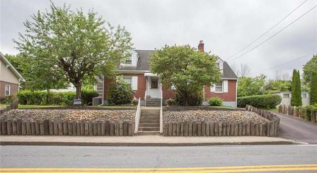 Photo of 410 Main St, Stockertown Borough, PA 18083-7036
