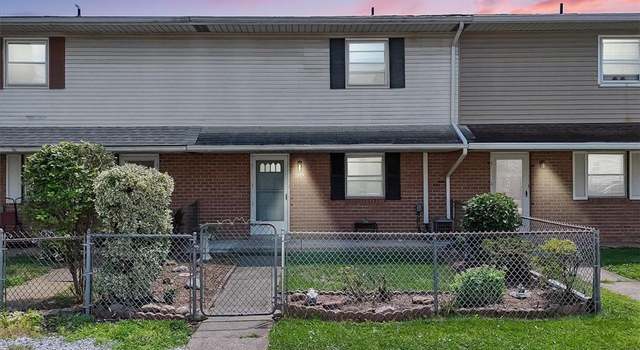 Photo of 2264 Barness Dr, Allentown, PA 18109