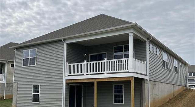 Photo of 7924 Keystone Dr, Upper Macungie Twp, PA 18031