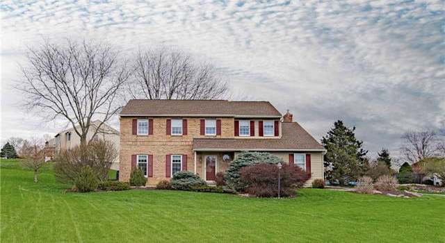 Photo of 4247 Lakeside Dr, North Whitehall Twp, PA 18037-2251