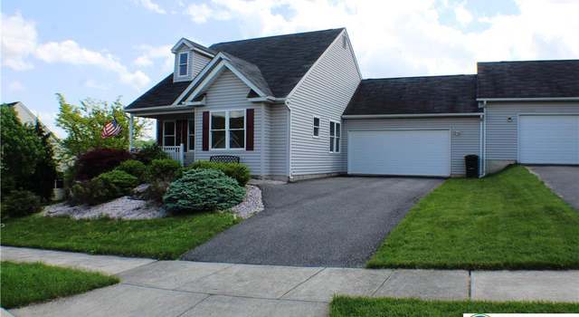 Photo of 4851 Coatbridge Ln, Lehigh Twp, PA 18088
