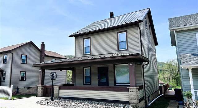 Photo of 404 White St, Bowmanstown Boro, PA 18071