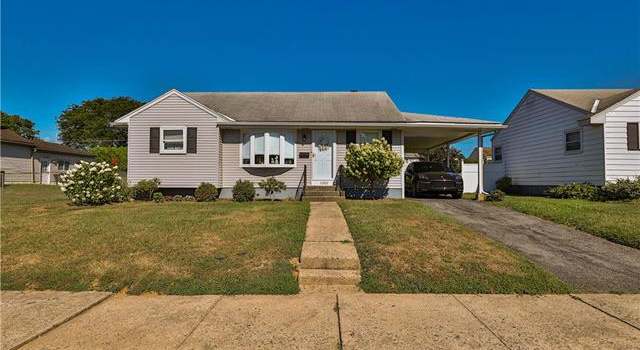 Photo of 1450 Valley Rd, Bethlehem City, PA 18018-1751