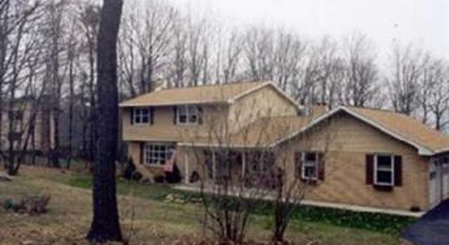 Photo of 679 Pine Hill Rd, West Penn Twp, PA 18211