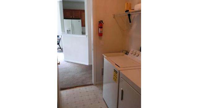 Photo of 9 Kent Ln, Easton, PA 18045-2175
