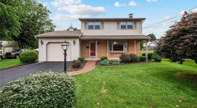 Photo of 1214 Pennsylvania Ave, Emmaus, PA 18049