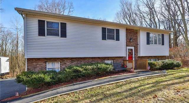 Photo of 1369 Grand Mesa Dr, Chestnuthill Twp, PA 18330-7865