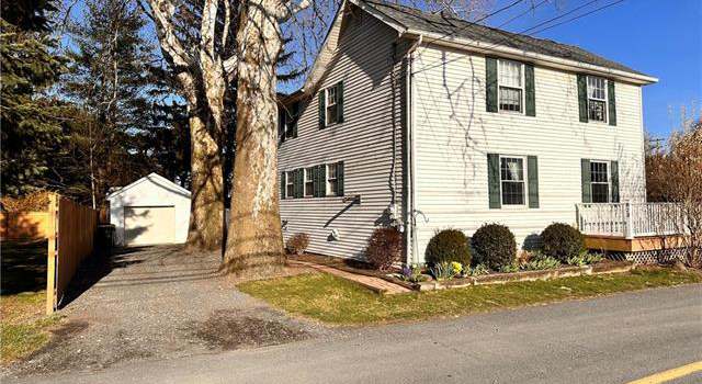 Photo of 823 Nursery St, Upper Macungie Twp, PA 18051-1633