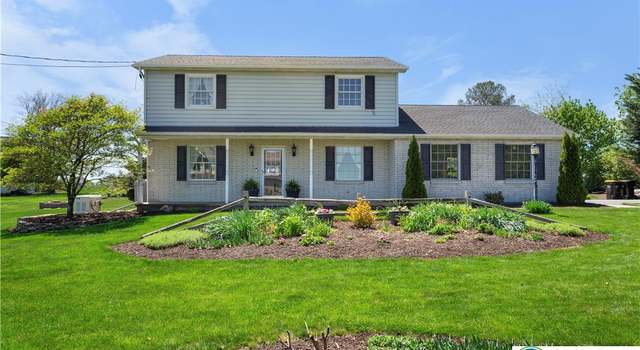 Photo of 326 Colver Rd, Bushkill Twp, PA 18064
