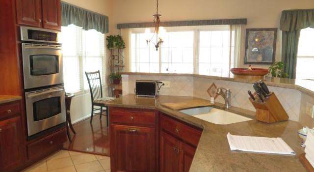 Photo of 61 N Glenmoor Cir, Palmer Twp, PA 18045-2177