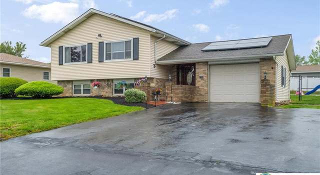 Photo of 1154 Sunrise Ln, Slatington Boro, PA 18080