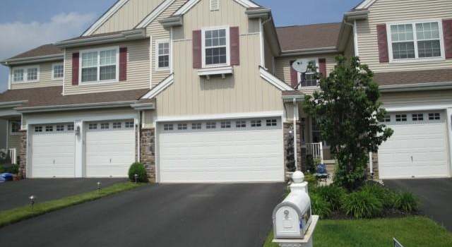Photo of 2871 Green Ct, Forks Twp, PA 18040-7208