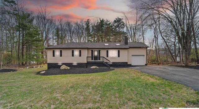 Photo of 3112 Stroud Wood Cir, Stroud Twp, PA 18360