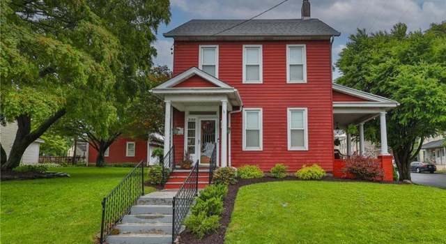 Photo of 200 S Whitfield St, Nazareth Boro, PA 18064