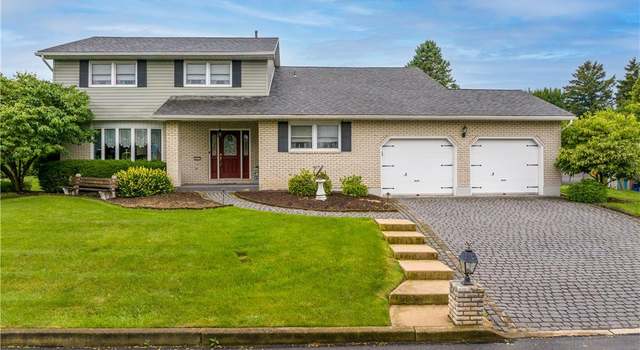Photo of 637 Green St, Catasauqua, PA 18032