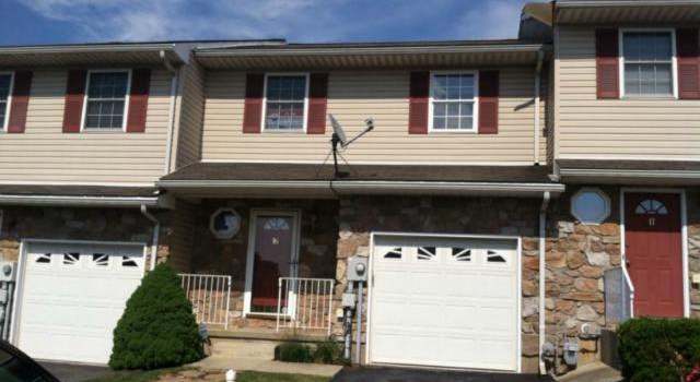 Photo of 16 Saratoga Ct, Forks Twp, PA 18040-1047