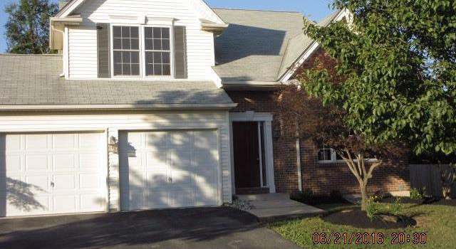 Photo of 2013 Strathmore Dr, Lower Macungie Twp, PA 18062-8228