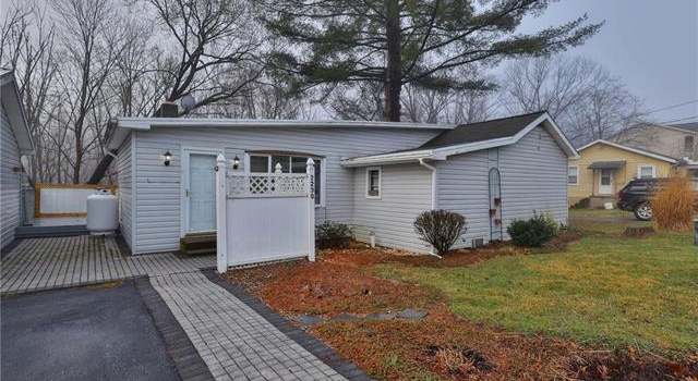 Photo of 2236 Hillside Rd, Washington Twp, PA 18080-3523