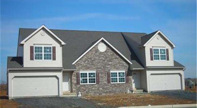 Photo of 889 Graystone Cir #49, Allen Twp, PA 18067