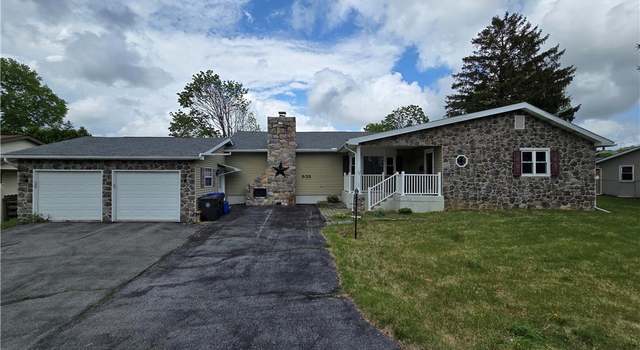 Photo of 935 E Montgomery St, Salisbury Twp, PA 18103