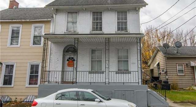 Photo of 112 Front St, Catasauqua Borough, PA 18032-1940