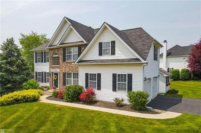 6044 Palomino Dr, Upper Macungie Twp, PA 18106-3612 | Redfin