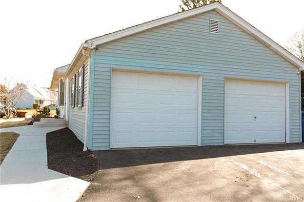 4332 Embur Ter Bethlehem Twp Pa 18045 4943 Mls 605341 Redfin