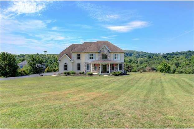 4644 Aziza Rd Lowhill Twp Pa 18066 2856 Mls 551915 Redfin
