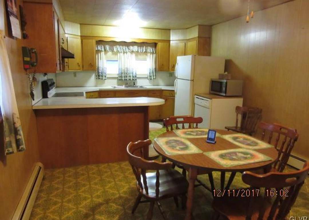 2175 Hahns Dairy Rd, Lower Towamensing Tp, PA 18071