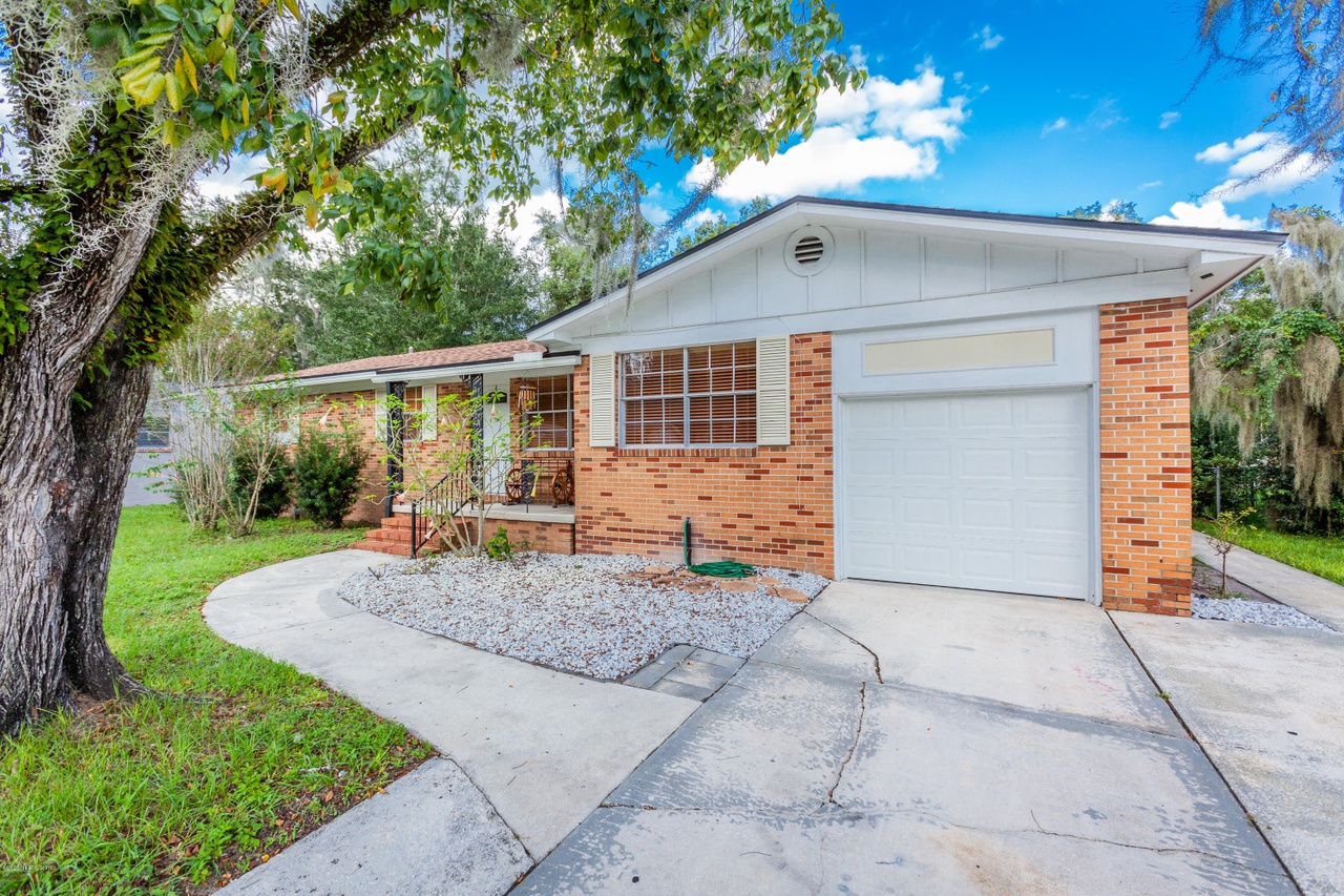 1847 GROVE PARK Dr, Orange Park, FL 32073 MLS 1077850 Redfin