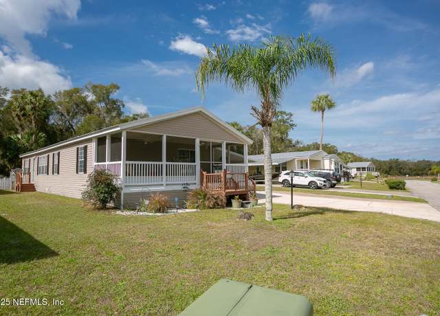 Property at 141 Pine Lake Dr, Satsuma, FL 32189, 3 beds, 2 baths